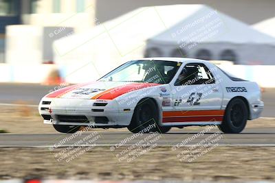 media/Nov-16-2025-CalClub SCCA (Sun) [[2975c16dfc]]/Group 6/Turn 1/